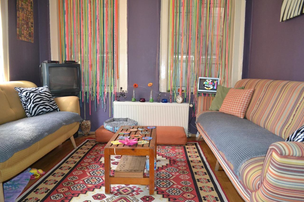 My Happy Home Hostel İzmir Exterior foto